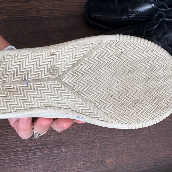 Carter's Kids Boots in Brown and Tan - Picture 2 of 2